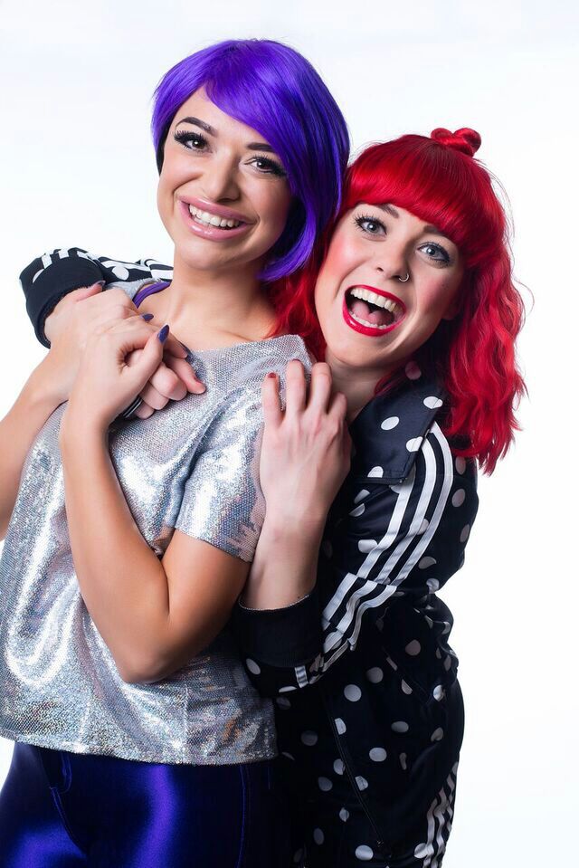 There's only one thing better than doing what you love, and that's doing it with your best friend 😍 #friends #love