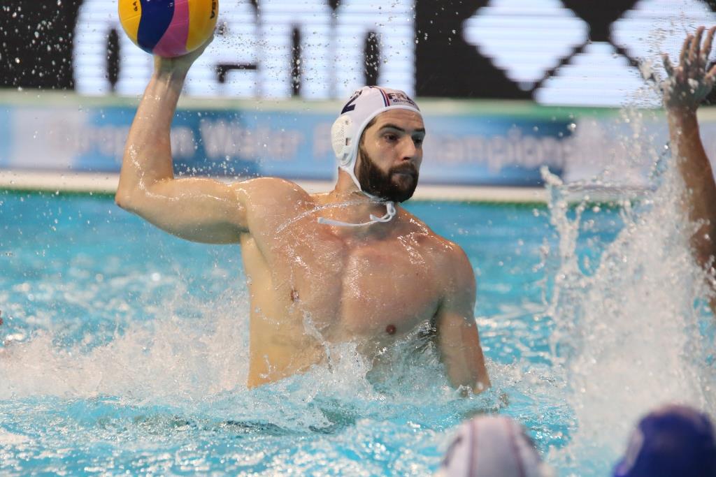 FFNatation's tweet photo. Bon #anniversaire Rémi #Saudadier ! #Waterpolo #TeamFrance #TeamFFN #30ans https://t.co/zPK7mtoYzI