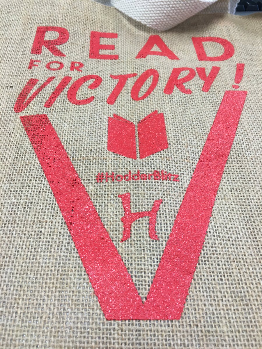 morleyalice's tweet photo. Risking the wrath of @HachetteHawk to post a picture of our fab #HodderBlitz tote @VickieBoff #actuallynotatote https://t.co/fmfdaSFcgA