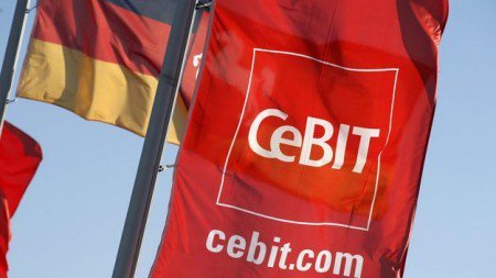 smClubAustria's tweet photo. Alles Über Die CeBIT 2016 - https://t.co/nWWq9oLIdc https://t.co/ZX0xyxQPvp