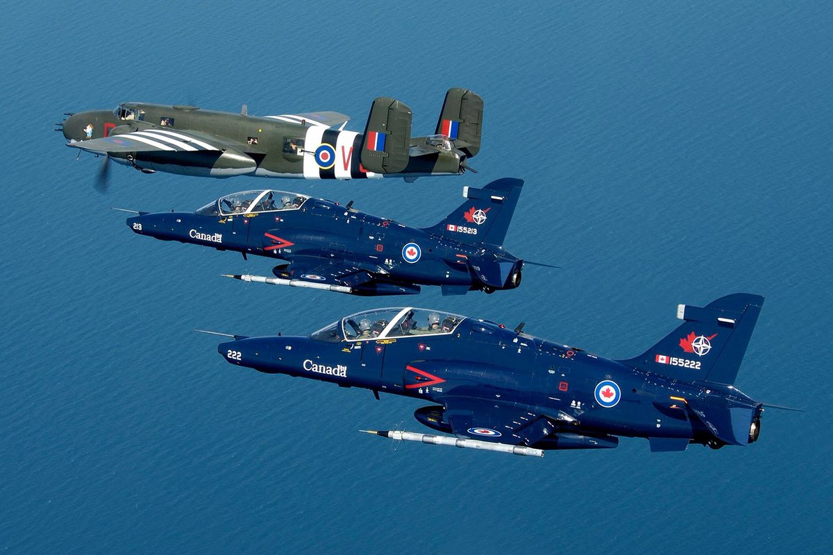 CWHM's tweet image. Since you enjoyed yesterday's air-to-air photos, here is one more from that shoot. CF Photo by Cpl. J.-F. Lauzé.