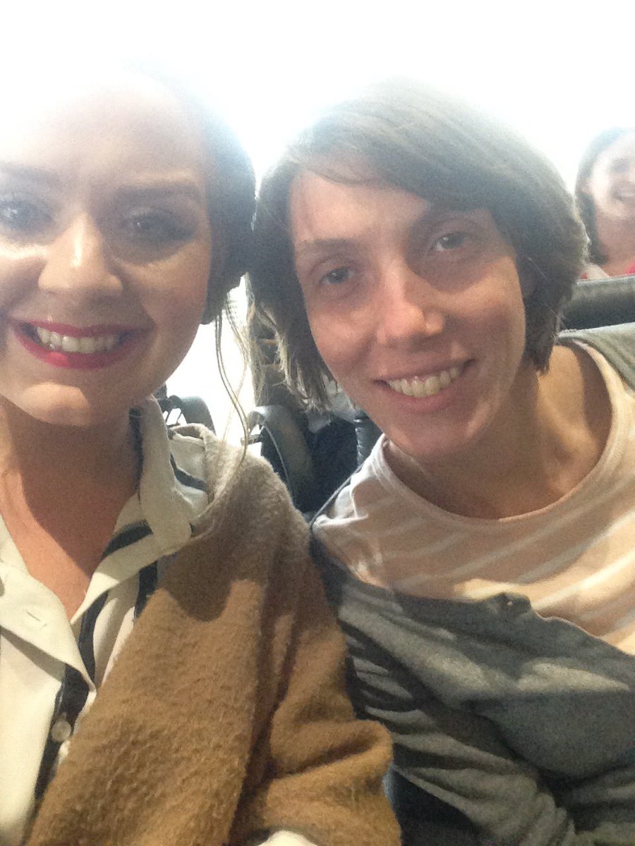 megan_oneill23's tweet photo. Social selling selfie with Rachel frm SHI in @SimonFrewin talk @AgencyIngram #FridayFeeling  #partnermarketingforum https://t.co/YrenvXBqfx