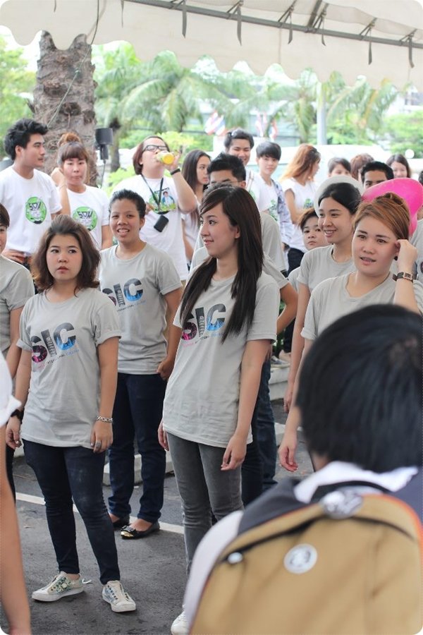 iiAmHere_'s tweet photo. #เบนซ์ชนฟอร์ด หรือจะติดคุก ทีอีนี่ชนตาย 9 ศพ ยังยืนอยู่ในสังคมได้อย่างหน้าไม่อาย #แพรวาเก้าศพ ม.ศรีปทุม https://t.co/5o75bj19h9