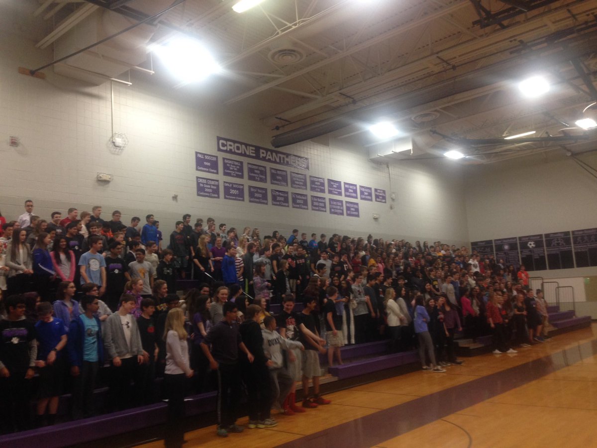 joseph_sweeney2's tweet photo. Crone Middle School welcomes Eddie! https://t.co/g9CpZqXICL