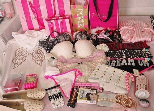 Skinny_Teatox's tweet image. Win a $1,000 Victoria's Secret Giveaway, enter here &amp;gt; &amp;gt; bit.ly/-victorias-sec… … … (takes 5 seconds) Good luck!!