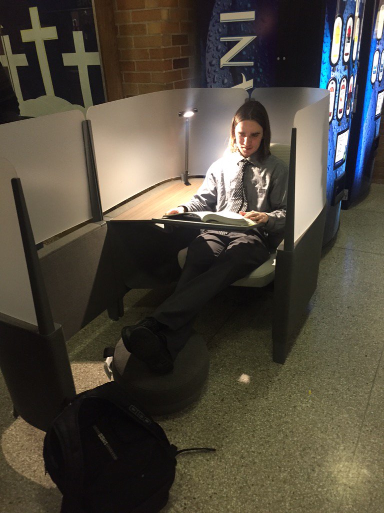 MissLorenzoXHS's tweet photo. @XaverianHS , meet Brody. #BrodyatXaverian @Steelcase https://t.co/vJ8RjU8pcA