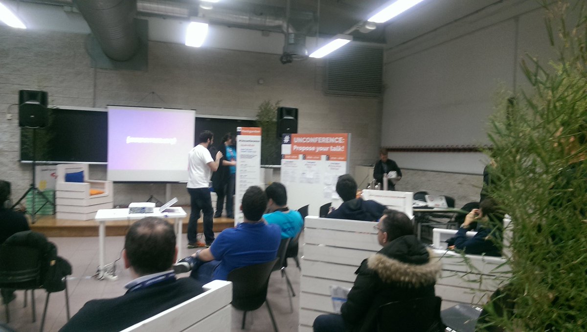 Marta_DiScienza's tweet image. Let's #start! #unconference #codemotionRome2016 @CodemotionIT @codeinvadersnet