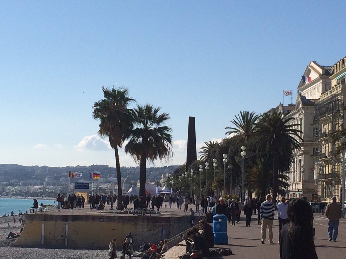 iamcursitor's tweet photo. From #Midtown to #MIPIM2016 JE SUIS CURSITOR ! #lovemidtown https://t.co/H96to2gtlV