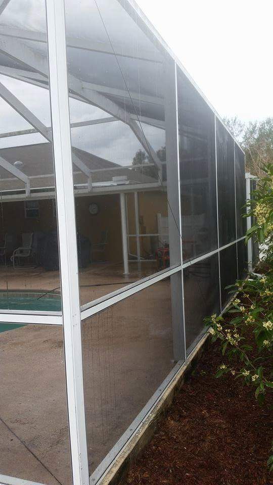 SouthernScreenz's tweet photo. Before &amp; After Pictures. Call Southern Screens &amp; Pressure Washing today for your FREE Estimate! (352) 299-5695. https://t.co/rhVcq9bVGG
