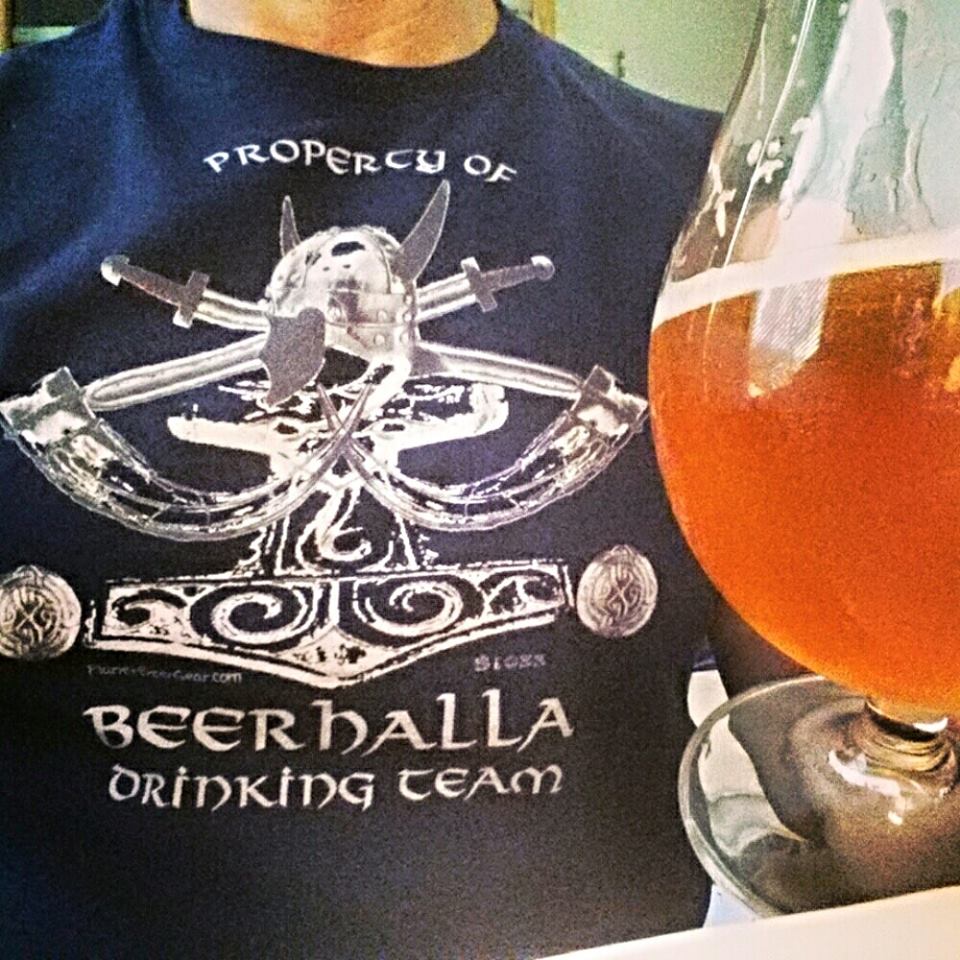 PLANETBEER1's tweet photo. @The_P_iz_Silent SKOL! #Beerhalla https://t.co/j8jonDfouG