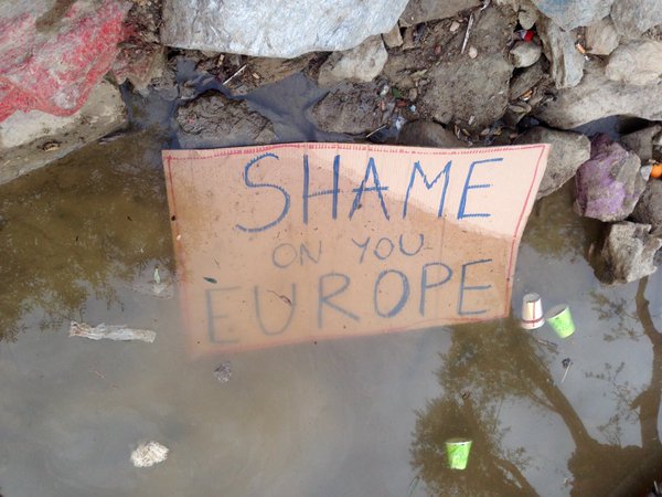 marsemavi's tweet photo. #EUTurkey deal: a flagrant fraud to return refugees, a massive denial of right to seek asylum #EUCO #StopTheDeal https://t.co/XdA4LgnEJF