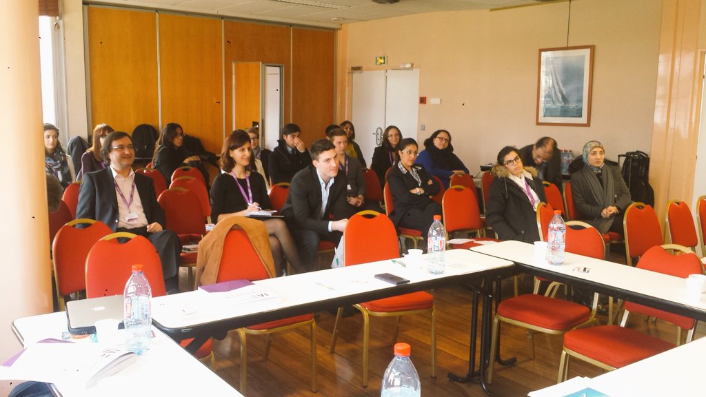 IAEFRANCE's tweet photo. Debrief du #seminairedoctoralIAE: bienveillance,enrichissement,partage,prise de recul,des clés pr avancer... https://t.co/VAFlzLQ22E