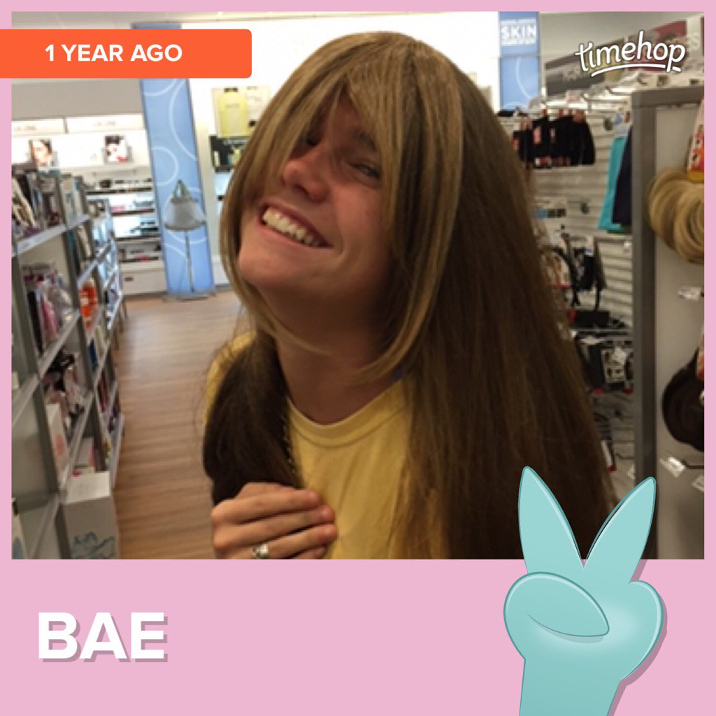 alex_pickens's tweet photo. Bae #timehop @hannahereynolds https://t.co/o5QHxziyPR