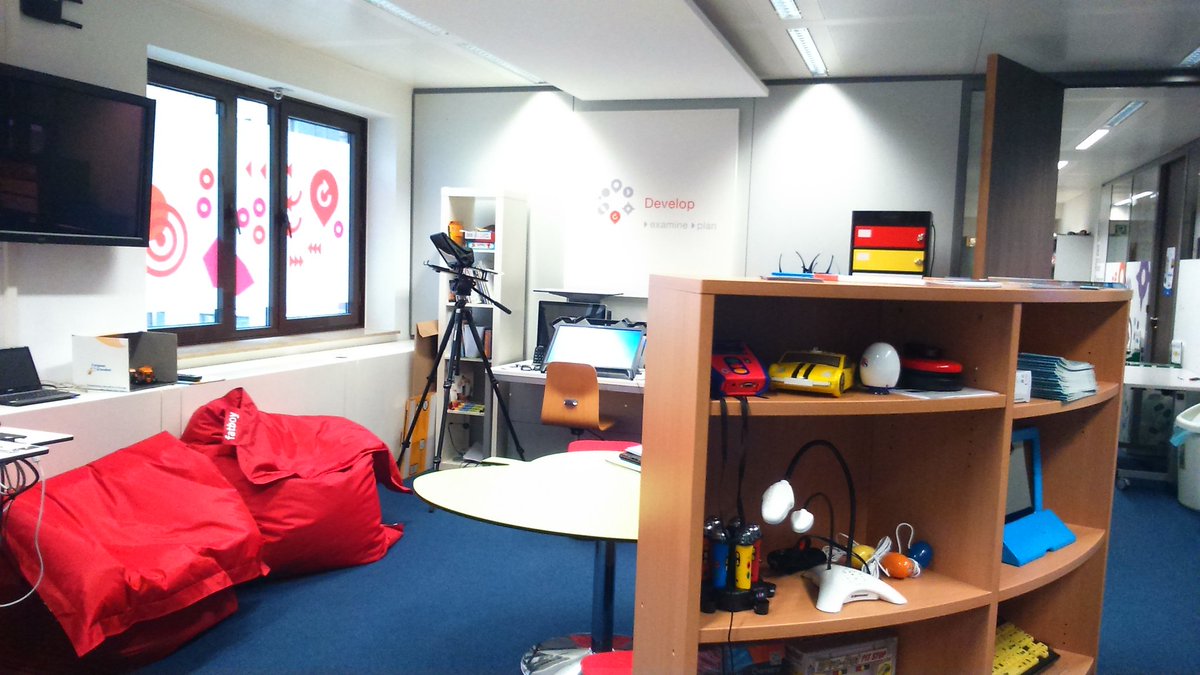 raquelmayordomo's tweet photo. And another one @scientix_eu #SPNE11 https://t.co/o8GDZKxZbi
