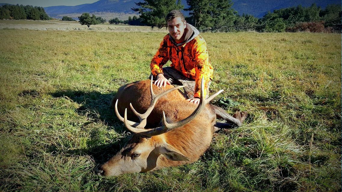 Video of the first part of my hunting season in France !
youtube.com/watch?v=2FTWs5…
<a href="/Solognac/">SOLOGNAC</a> <a href="/ActuChasse/">Actualités chasse</a> <a href="/cazayamigos/">cazayamigos.com</a>