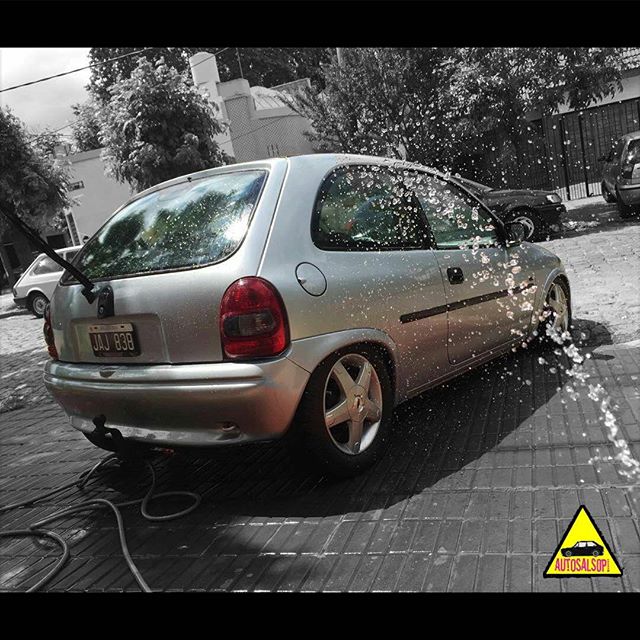 AutosAlSopi_'s tweet photo. Cada uno mima lo suyo...
#ByNico https://t.co/jriMe0Y5Py