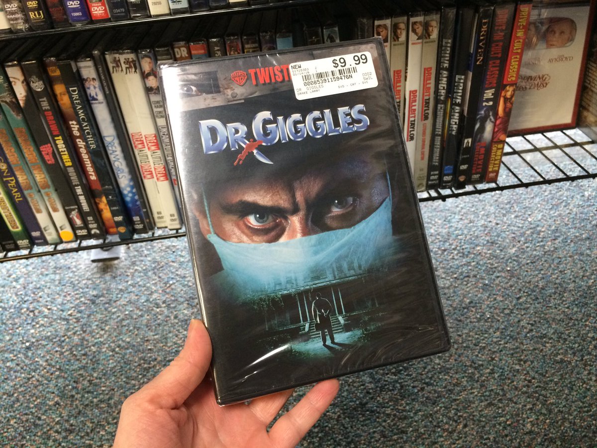 JillSixx's tweet photo. FOUND A COPY! #DrGiggles #RIPLarryDrake 💔🔪💉 https://t.co/Vfgh4qcH2M