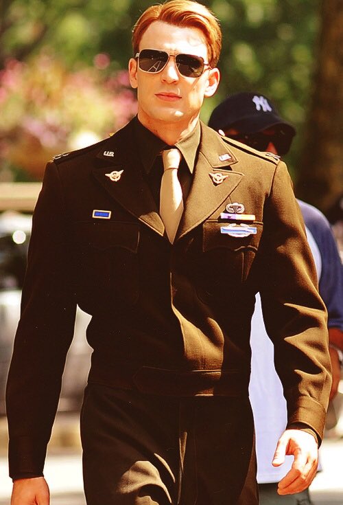 Anime_HCs's tweet photo. #America dream live action actor (obvious) https://t.co/w21NG7JSpB