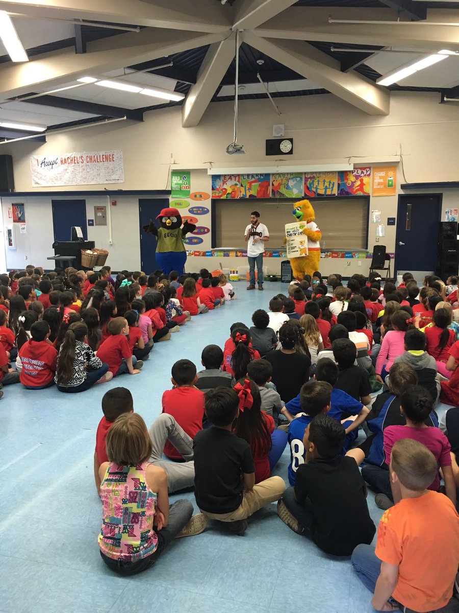ShafferElem's tweet photo. Thank you to the Fresno Grizzlies for coming and encouraging our students to read. https://t.co/GdDpfGQ8u5