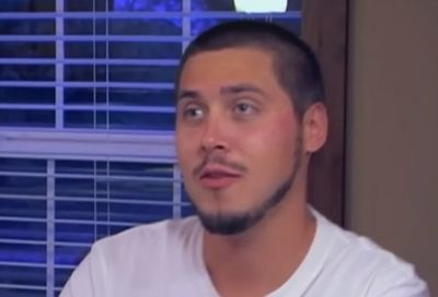 TheAshleysRR's tweet photo. #TeenMom2 SCOOP! Jeremy Calvert planning to leave the show! Get details: https://t.co/tEzJvWHH68 @TM2Fanpage https://t.co/fMqsgMuVQc