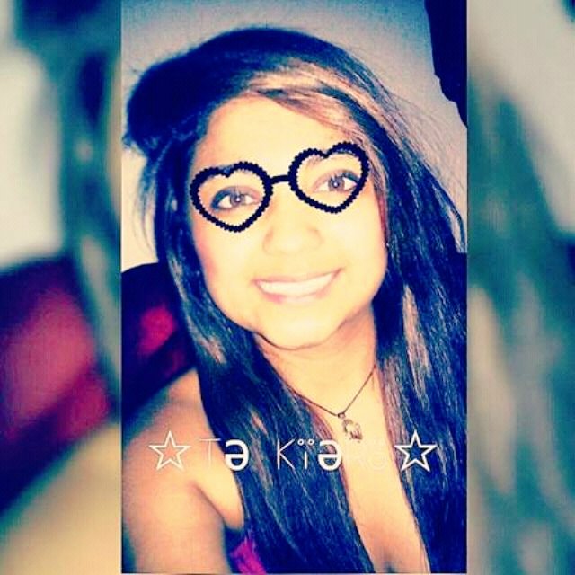Monika_Musika's tweet photo. #Sonreirle A la Vida :) @Monika_Musika https://t.co/pQY9jA0szv