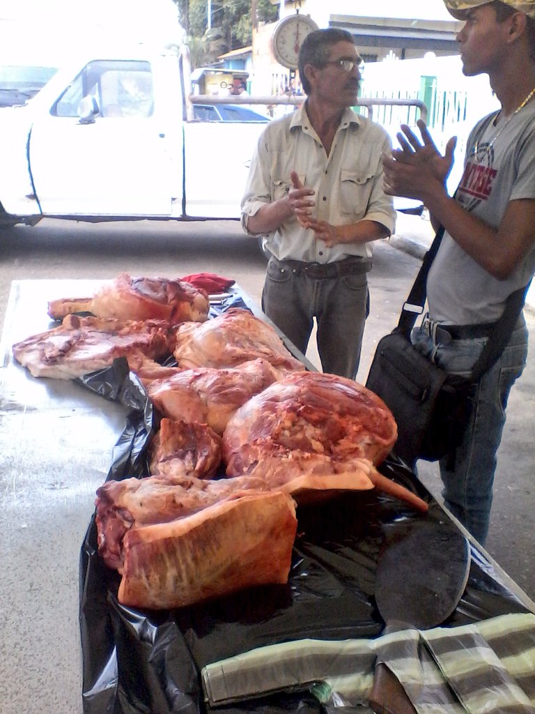 djdavid_'s tweet image. #ElProf @pedrompsuv realizó Mercado Campesino con venta #Pescado #AlcaldíaGuanipa #ConPedroMartinezElPuebloGobierna