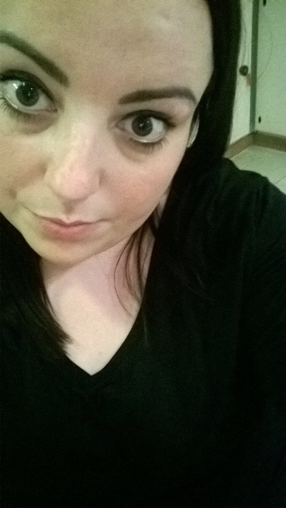 vickywitcherley's tweet photo. Been to #work and then went to #gym also #pilates this morning. Im now done in! #health #fitness #commitmnt #selfie https://t.co/WTdeMVheTE