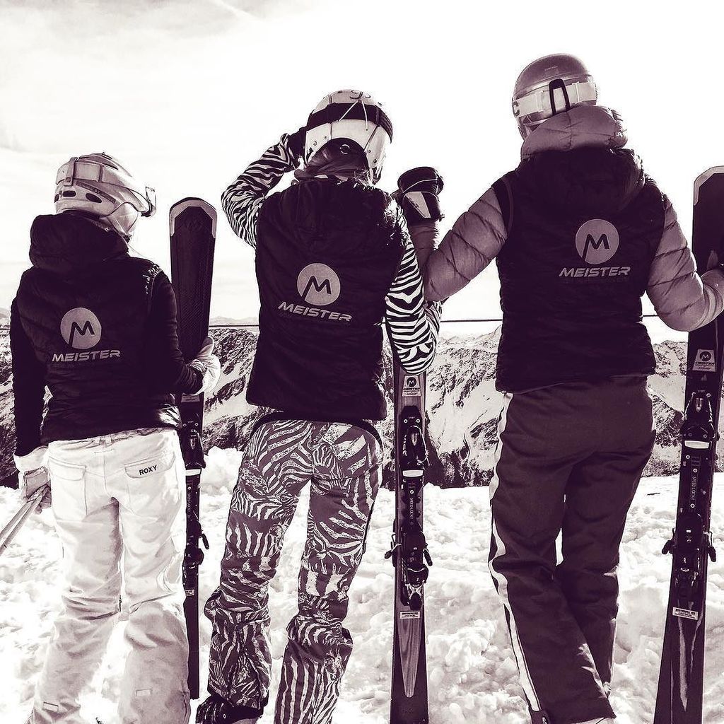 DEEP_N_STEEP's tweet photo. by meister_ski, Meister Skiing Team Girls #skiwithstyle #skiingpro #skiinggirls #sportygir… https://t.co/2ObUKUXM7O https://t.co/DRAUoeq0ZL