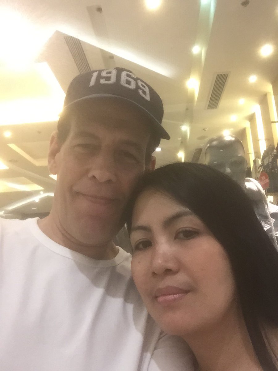 MTAsubway's tweet photo. I really love rosemarie lots lots❤️😍❤️😍❤️😍📱📱📱📱 https://t.co/7XyT4d0Qx8