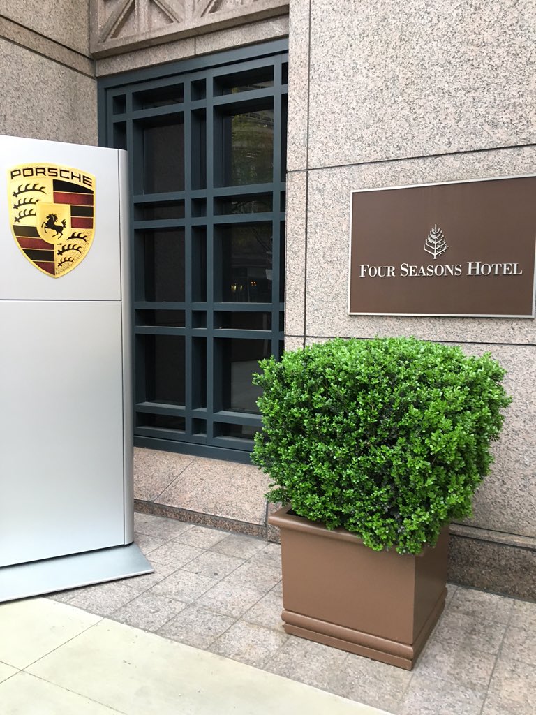 jjwoojjwoo's tweet photo. Thank you for the great hospitality #fourseasonshotel #fsatlanta #porsche https://t.co/GRXmKp6sKX