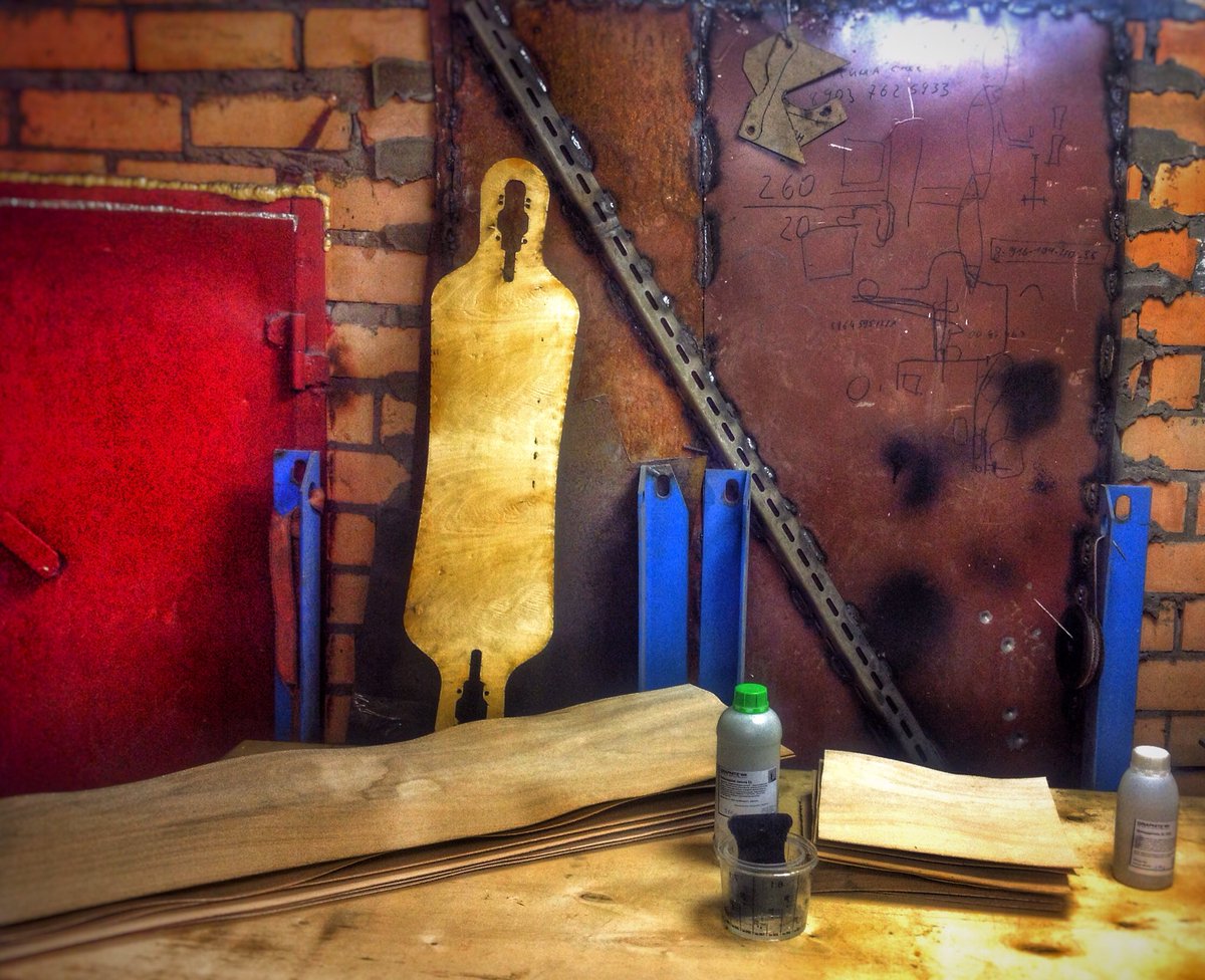 classics_69's tweet image. Склеиваем первую деку, пробуем тестим ищем  верные решения. 
#69classics #longboarding #longboardgirl #longboards