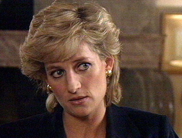 FolksOfHistory's tweet photo. "I don't go by the rule book... I lead from the heart, not the head.” - Princess Diana https://t.co/UDsWaRzEJf