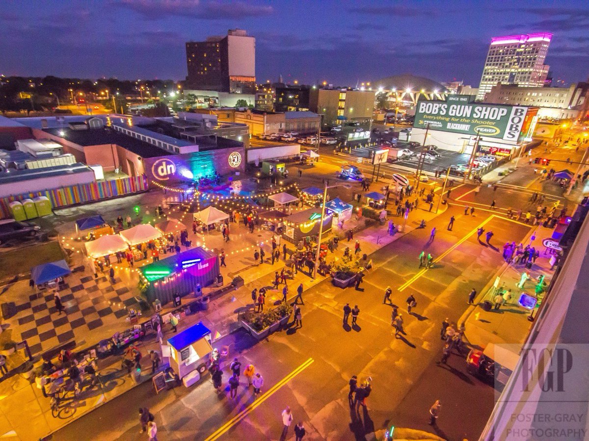 NorfolkVA's tweet image. @neonnfk lit up #norfolkVA in last year.  New arts venue @WPArchitects @GlassWheelNFK shout out @BrotherRutter