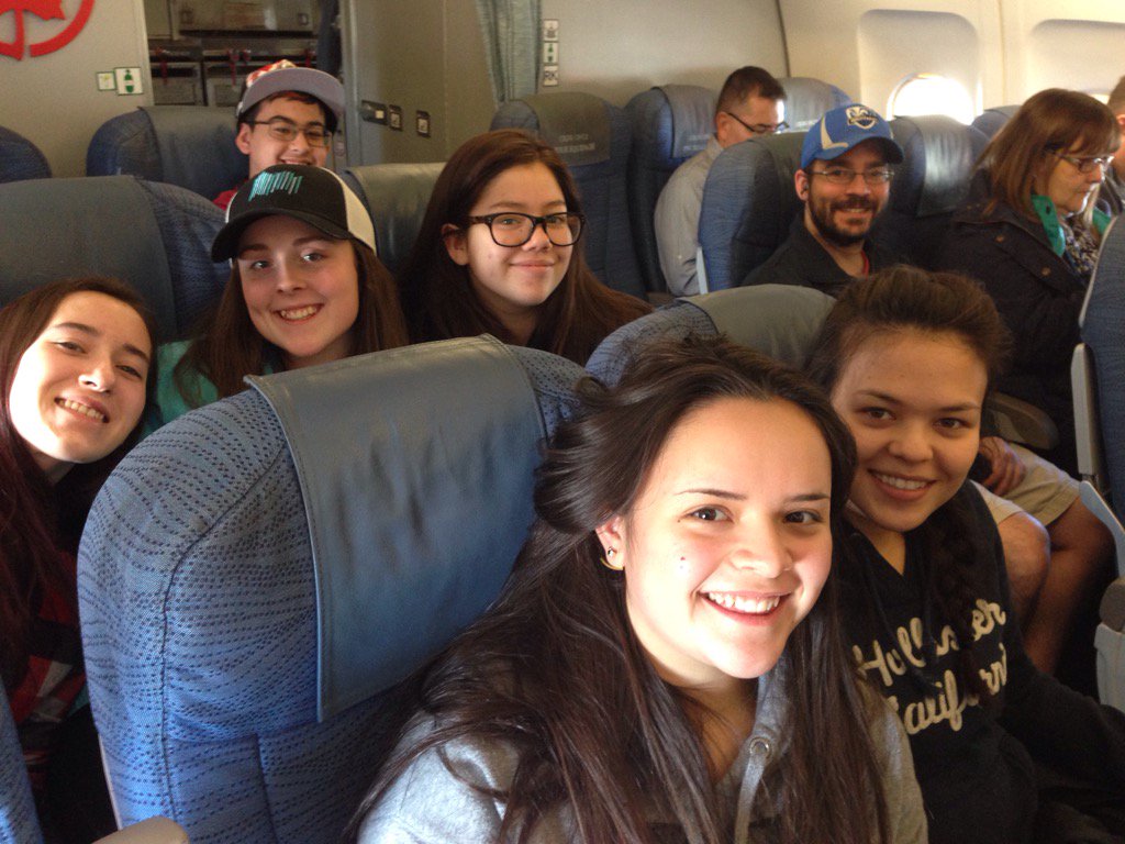 mserurier's tweet photo. L'école Boréale est en route pour la #Suisse #eurotrip https://t.co/K7rYFhkzju