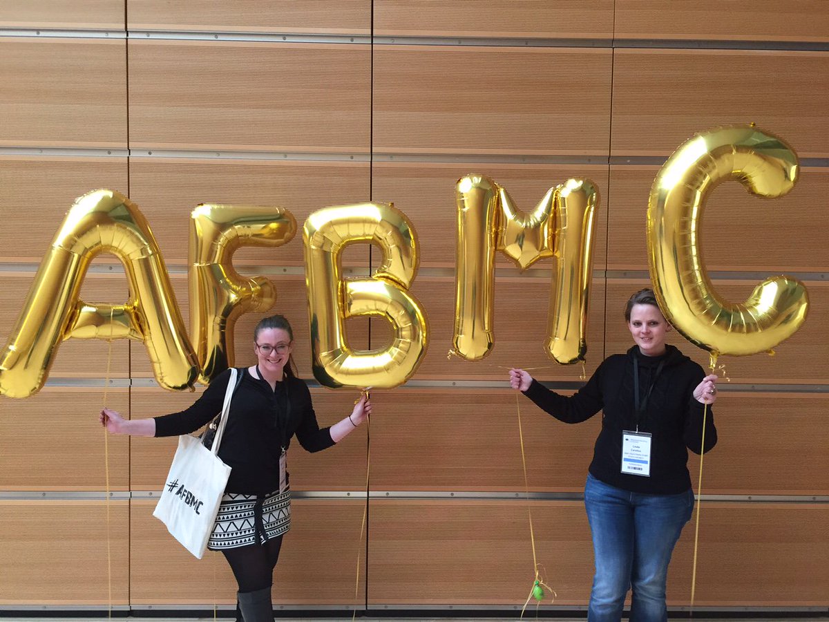 IDM_Content's tweet photo. Unser Review zur #AFBMC :Wie goldig glänzt die Zukunft des Social Media-Marketings wirklich? https://t.co/l0S5RtxsoE https://t.co/jzXLAd6jVB