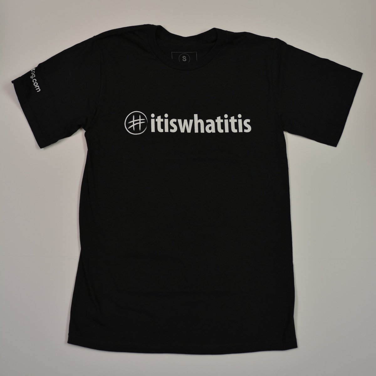HashtogApparel's tweet photo. 2nd full day of #MarchMadness we're busted w losses by PU &amp; BU to #12s Oh well #ItIsWhatItIs https://t.co/6YPImMR0UY https://t.co/ToonREODQU