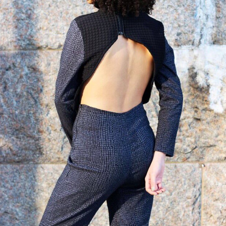 DeluxiumApparel's tweet photo. Our open back crop top featured with our high waist trousers. Available at https://t.co/gWwdxhVulV https://t.co/MQdQs6FNRw
