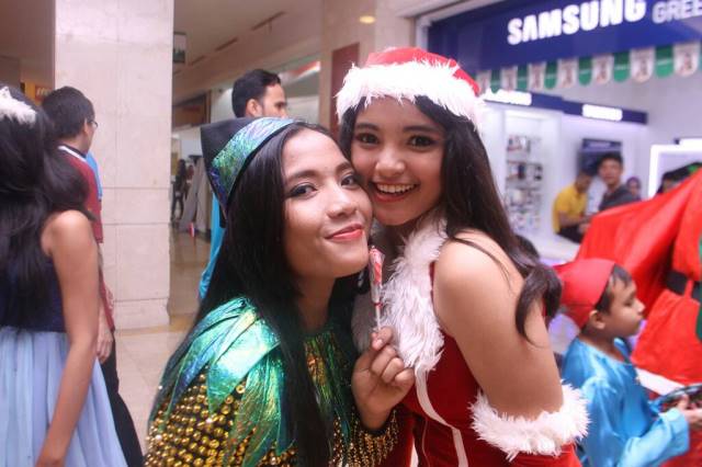 CIRADEAN3's tweet photo. Lagi bagi permennn . Ulalalaa lelah jugak yesss . Coba aja debby,uci,febi gabung nggak terasa lelahnyaa :* https://t.co/uCH61uIwIV