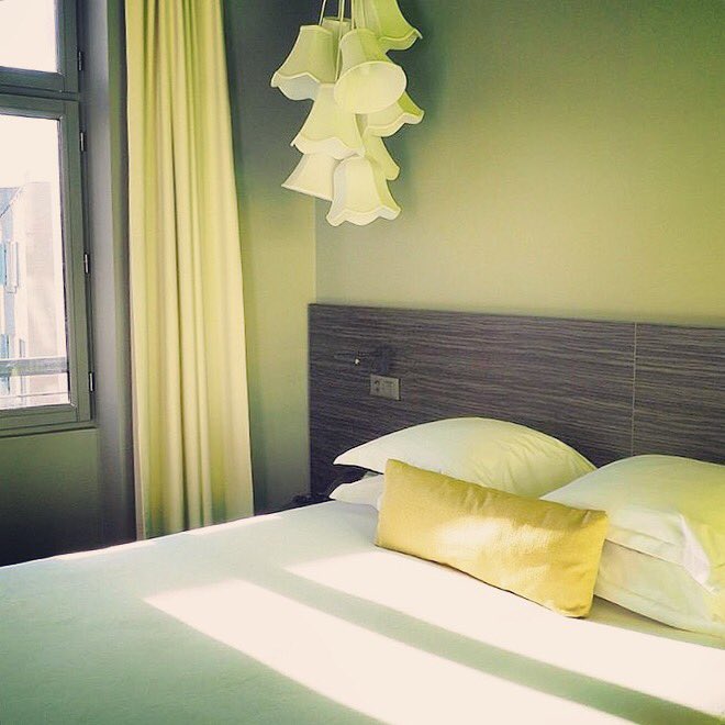 AlexHotel_Mars's tweet photo. @pays_de_cea - la gagnante #IgersMarseille - a partagé quelques photos...

#AlexHotelMarseille #BoutiqueHotel https://t.co/6tYML6Gd2j