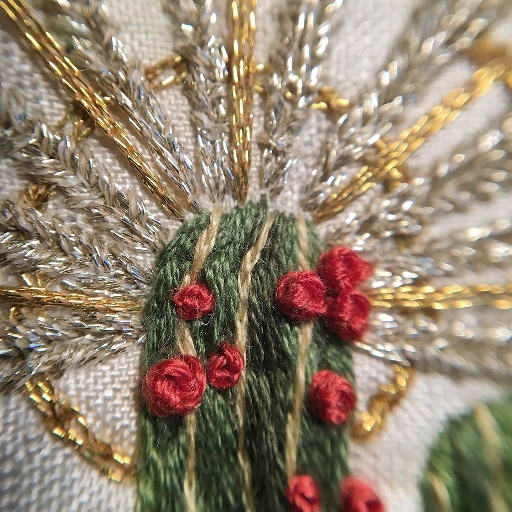 fearsomebeast's tweet photo. Closeup of the almost finished #cactus piece for @lightgreyartlab show #Botanica ! #lightg… https://t.co/rc2AuML2SY https://t.co/3IrNKHntVV