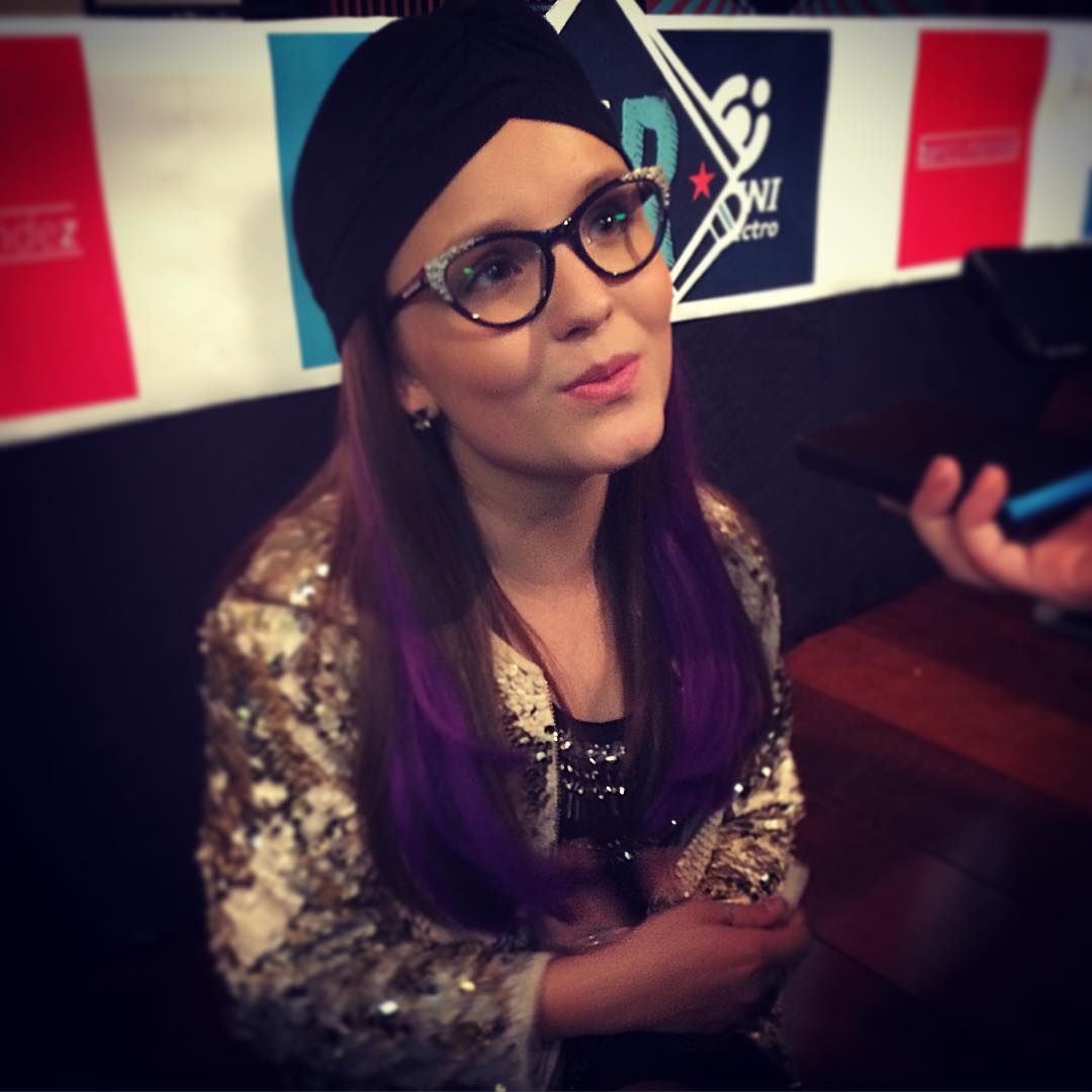 lmanoelainfo's tweet photo. "Larissa Manoela estava lá na coletiva de imprensa da banda cúmplices de um Resgate." revistatititi via instagram. https://t.co/nxSwfuxGdF