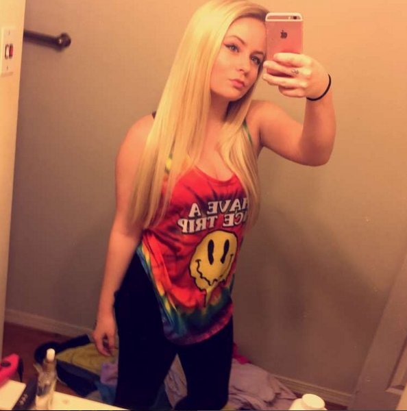 bayyjackson's tweet photo. cool for the summer <3 https://t.co/zZNRpOvU6Q