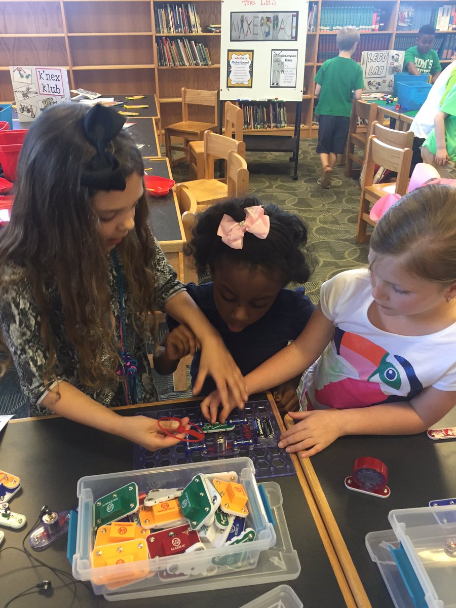 kjwoodruff2's tweet photo. Great week in our Makerspace! Can't wait to see more of our students create, design &amp; explore!  @TCBOE_LES @TCBOE https://t.co/vCvzD9bnbP