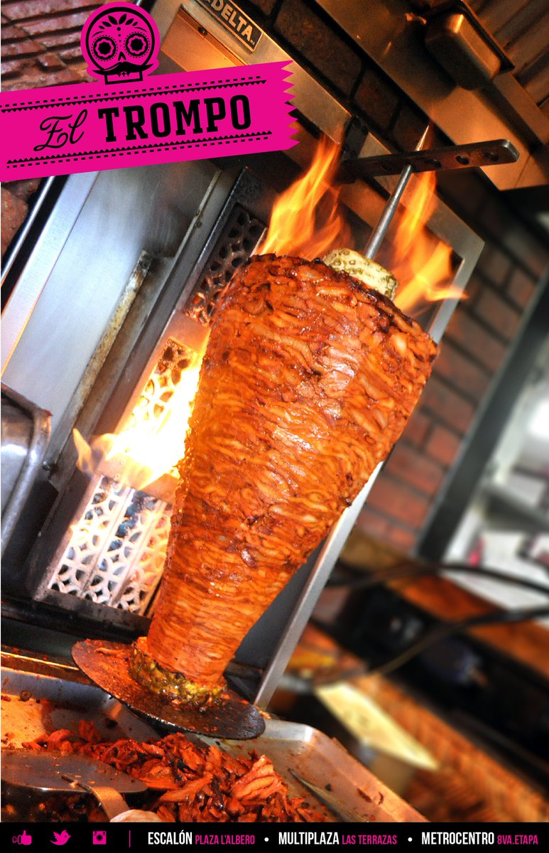 Lacalacasv's tweet photo. ¡#AJUAA ES VIERNES Y LACALACA LO SABE! Salen unos tacos al pastor #EstiloLaca, te esperamos hoy en el #MadrugónLaca https://t.co/8VjOlhAXfN