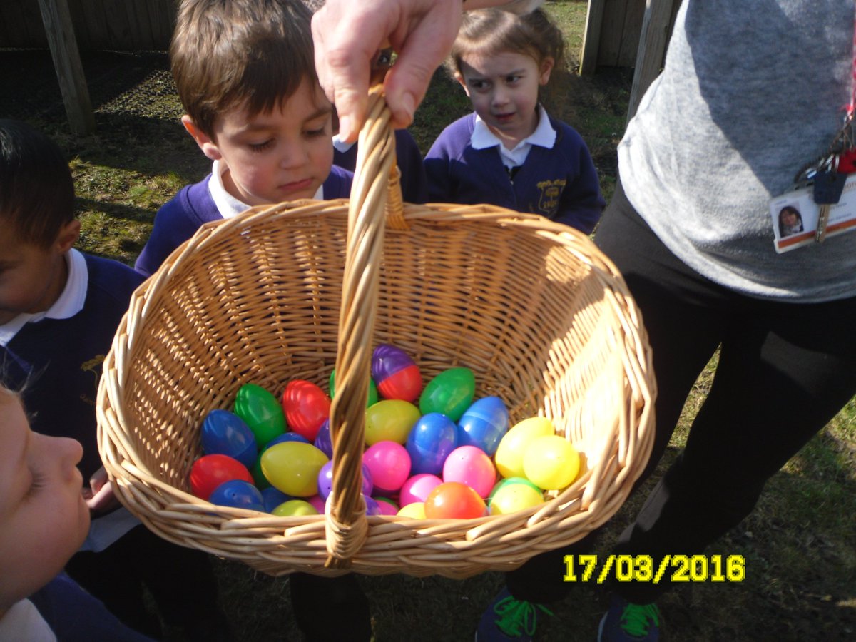 ClassEdinburgh's tweet photo. This week we have had lots of fun with Easter Maths.  It has been eggcellent!!! https://t.co/wTGzHmLOsN