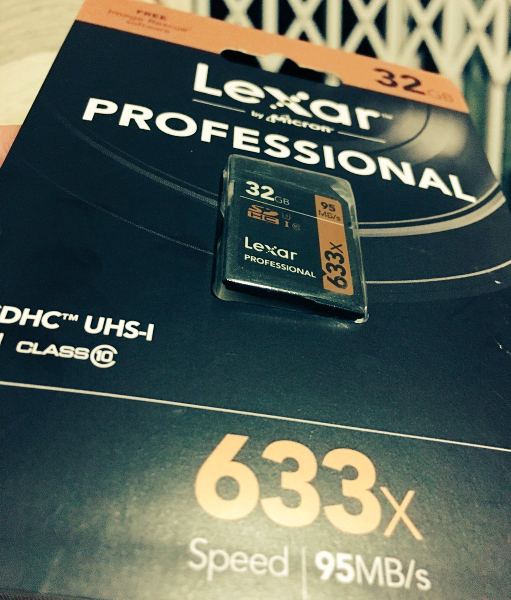 TheNormalNick's tweet photo. So stoked with my new @LexarMemory 32gig card! Big thanks to @LexarMemory_SA & #WorldNetCouriers. #LexarProfessional https://t.co/Cg8K9FN1OR