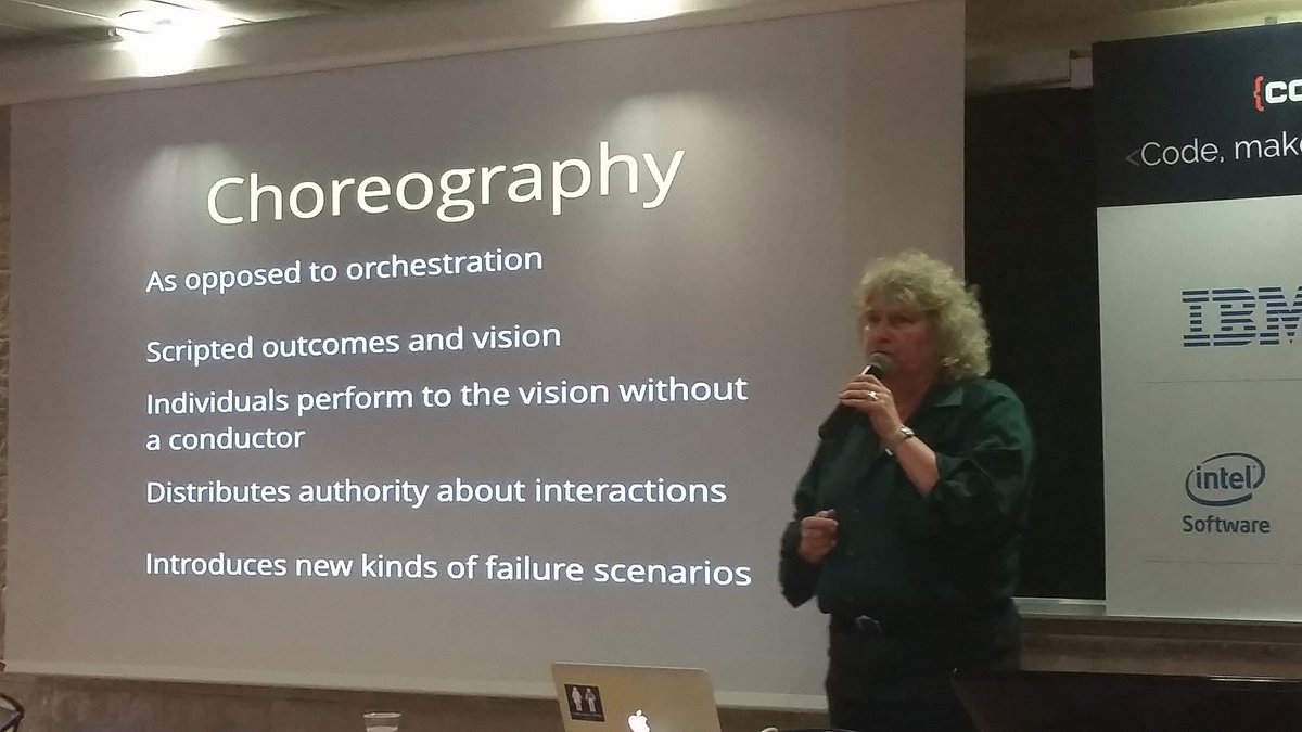 StefanoCazzella's tweet image. Thanks to @rebeccaparsons for her speech about #EvolutionaryArchitecture @CodemotionIT Rome 2016