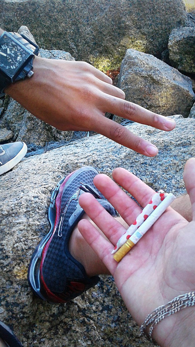 taovini's tweet image. ✌🍒