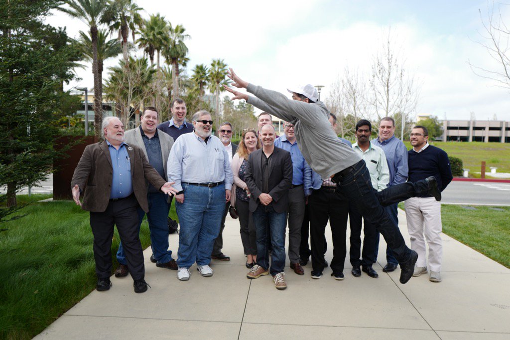 SFoskett's tweet photo. It's Captain VSAN!!! #SFD9 @PunchingClouds https://t.co/LvC0m5oIEp