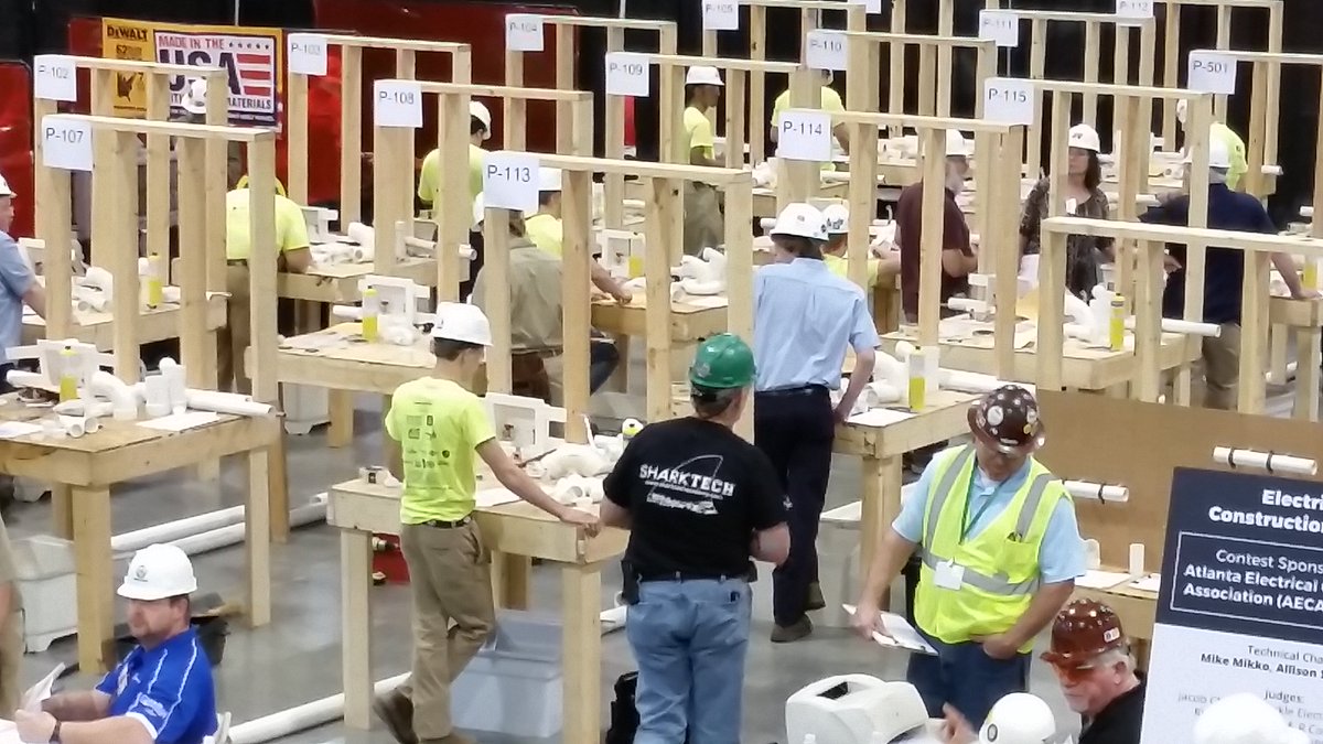 WorkSourceGA's tweet photo. The State Initiatives team had a great time co-sponsoring this year's #CEFGA Career Expo #WorldofConstruction https://t.co/sVjZHvcJyL